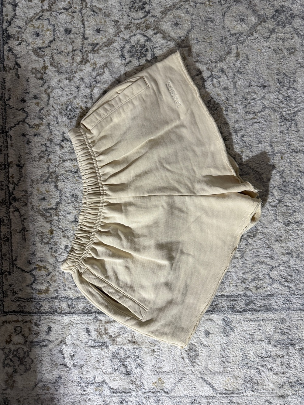 Lounge High-Waist Ivory Shorts